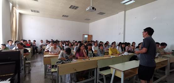 说明: E:\zdj\工会\2019\唱歌\照片工学院\IMG_20190917_120927.jpg