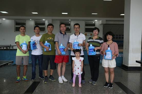 说明: E:\党宣团工会小组\20170910教职工体育活动比赛\EC7A9150.JPG